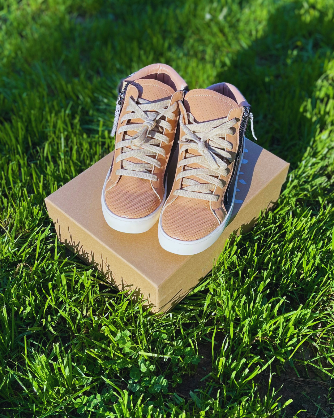Bright Future Midi Sneakers | Cute Star Sneakers