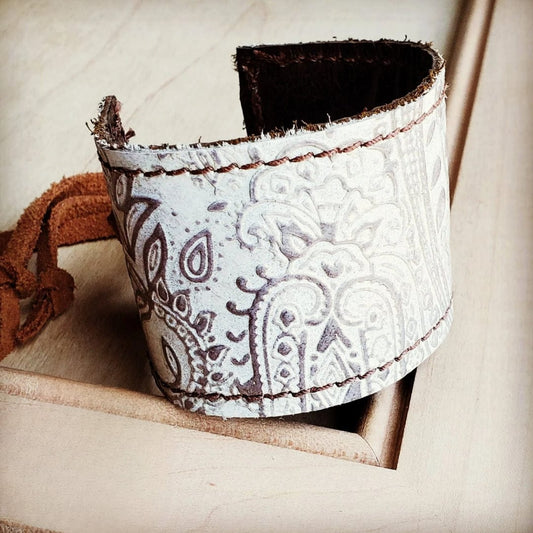 Leather Cuff in Oyster Paisley