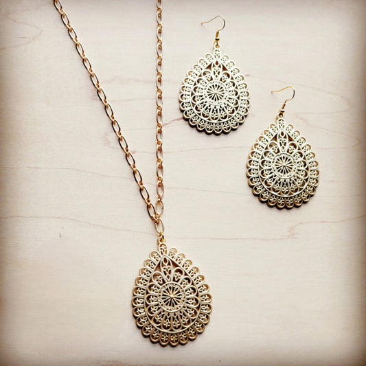 Filigree Women's Necklace and Earring Set in Matte Gold